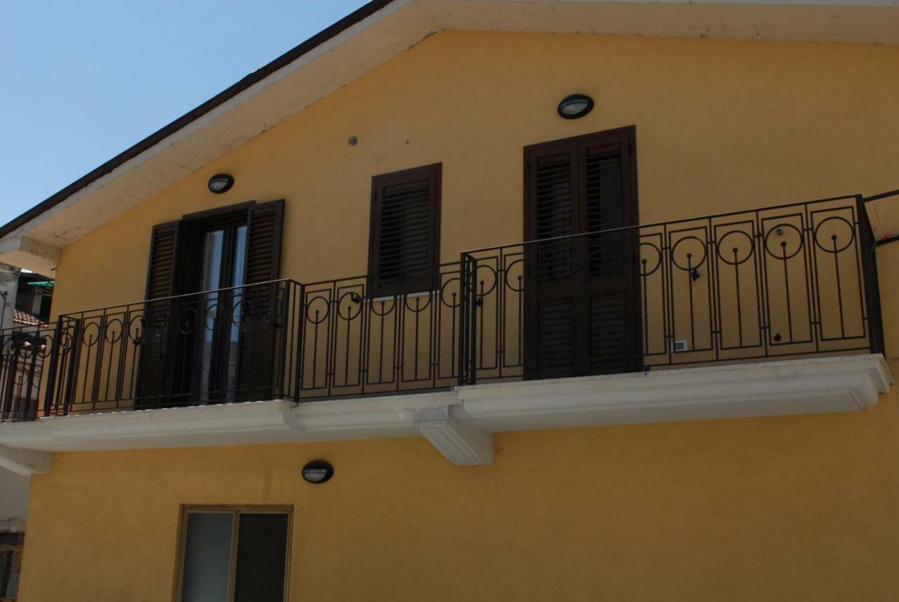 Dietro Piazza Maggiore Sulmona Zewnętrze zdjęcie